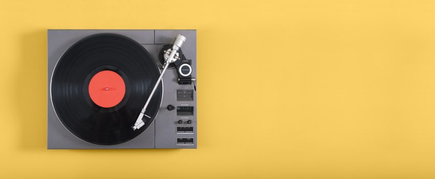 A Look At The Reasons Why Vinyl Has Regained Popularity