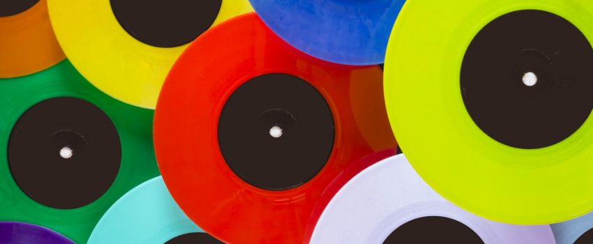 What Are the Differences Between Black and Coloured Vinyl?